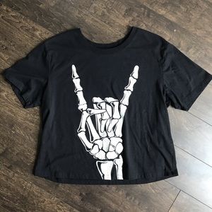 Skeleton tee